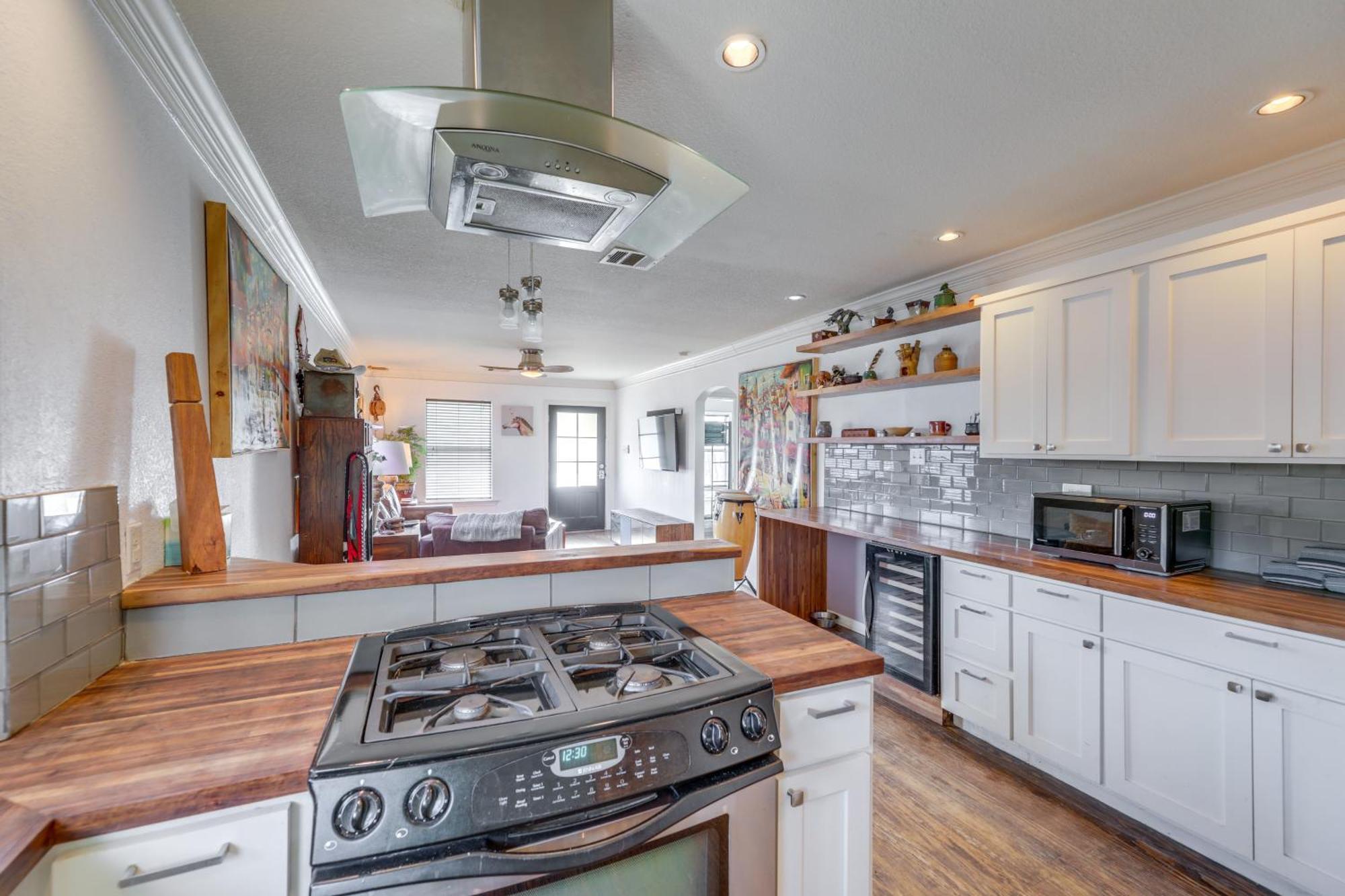 Pet-Friendly Austin Home With Private Yard And Deck! Exterior photo